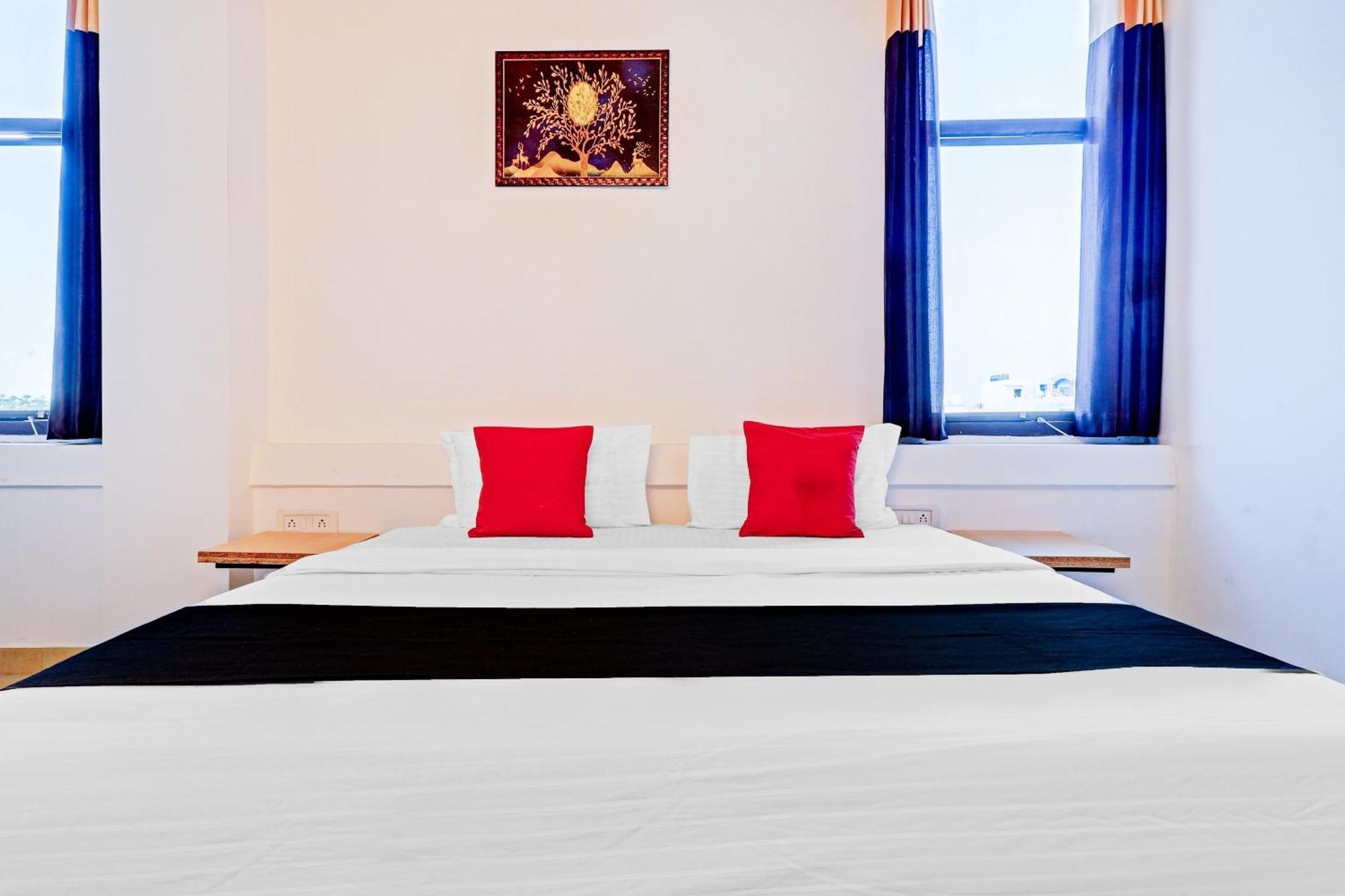 Hotel O Vasundhra Grand Ghaziabad Luaran gambar